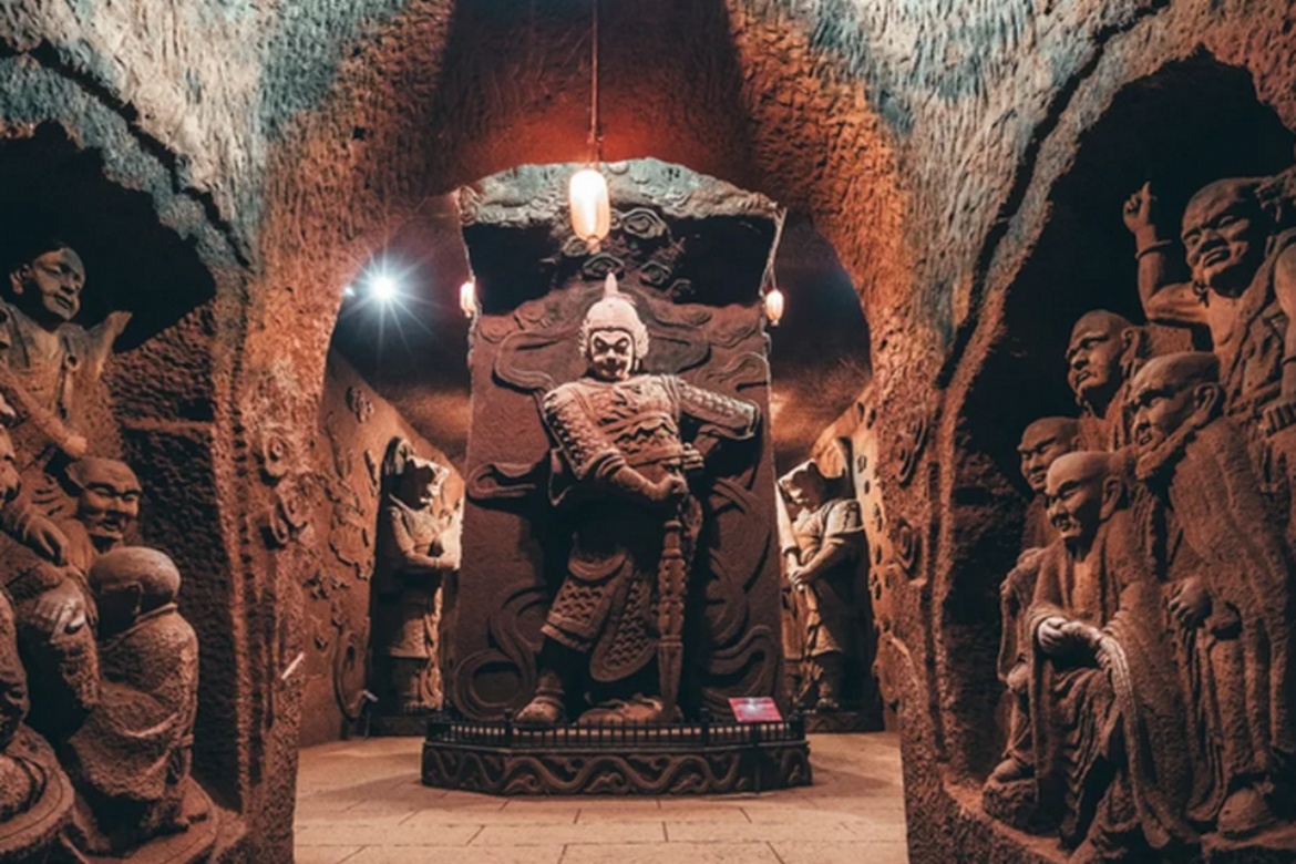 Eastern Buddha City
